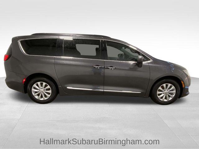 Chrysler Pacifica  2017