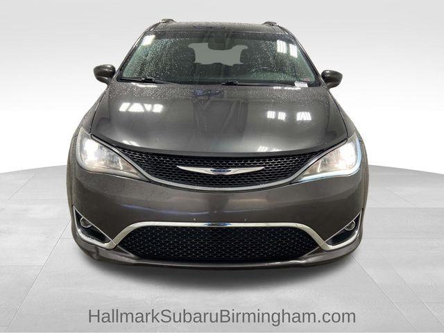 Chrysler Pacifica  2017