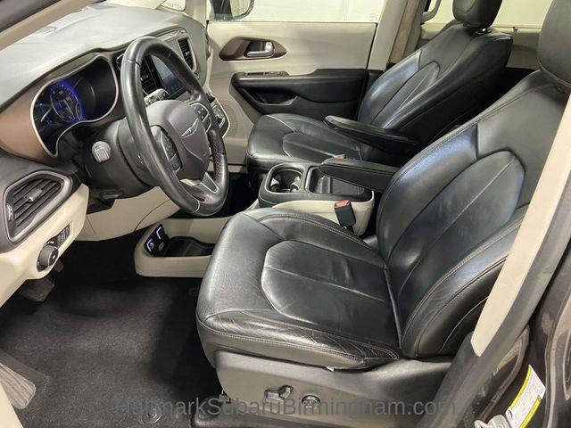 Chrysler Pacifica  2017