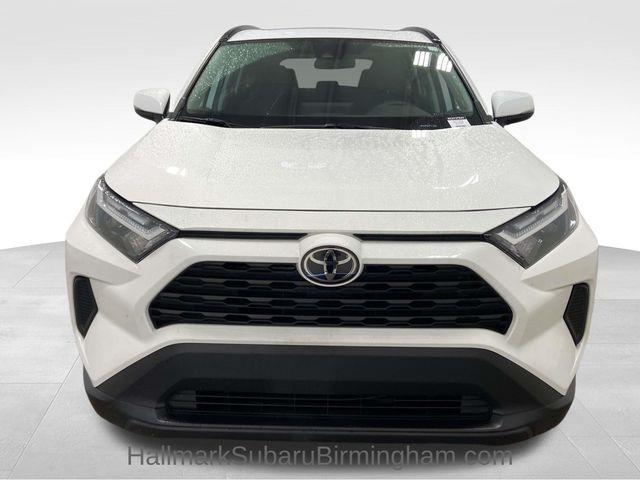Toyota RAV4  2024