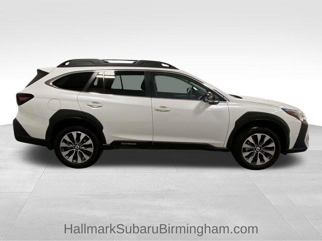 Subaru Outback  2023