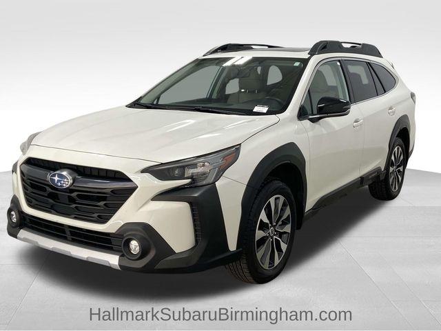 Subaru Outback  2023