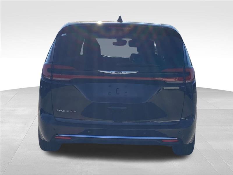 Chrysler Pacifica  2024