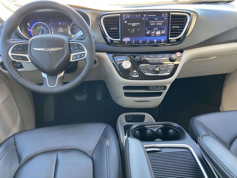 Chrysler Pacifica  2024