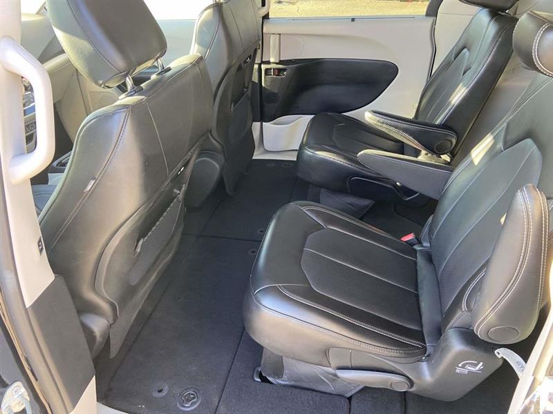 Chrysler Pacifica  2024