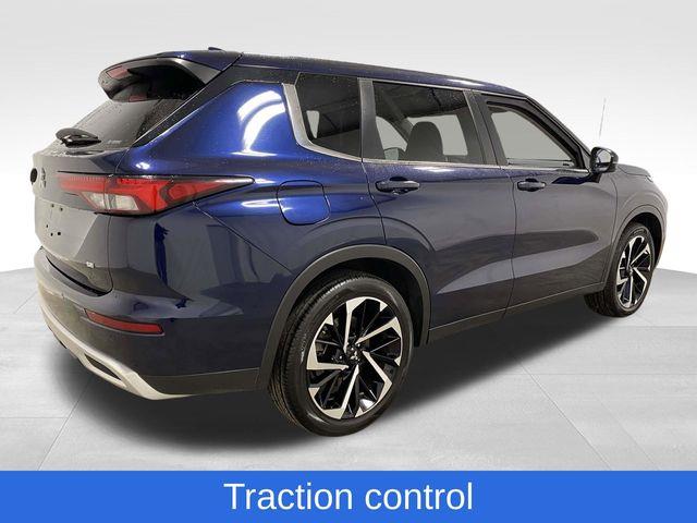 Mitsubishi Outlander  2024