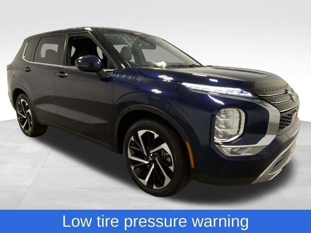 Mitsubishi Outlander  2024