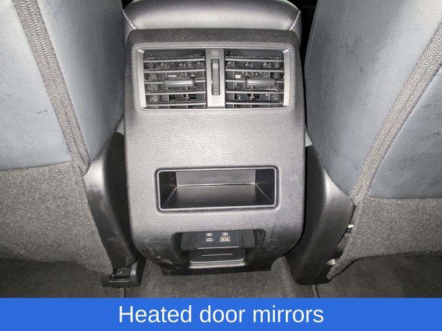 Mitsubishi Outlander  2024