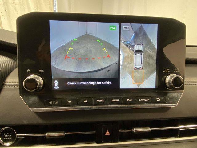 Mitsubishi Outlander  2024