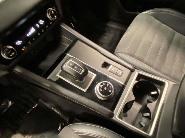 Mitsubishi Outlander  2024