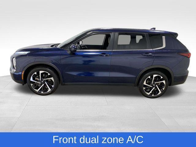 Mitsubishi Outlander  2024