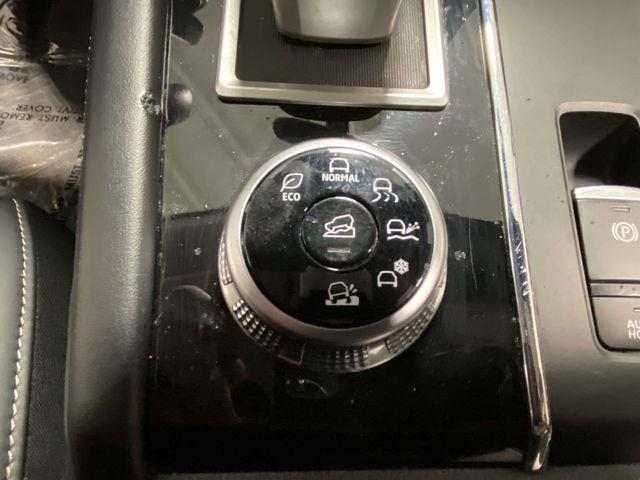 Mitsubishi Outlander  2024