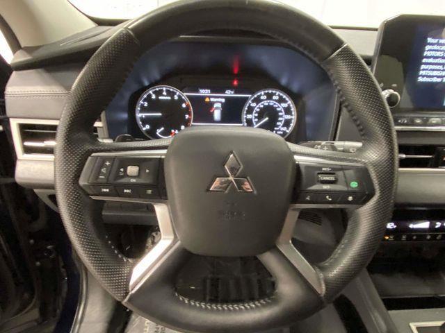 Mitsubishi Outlander  2024