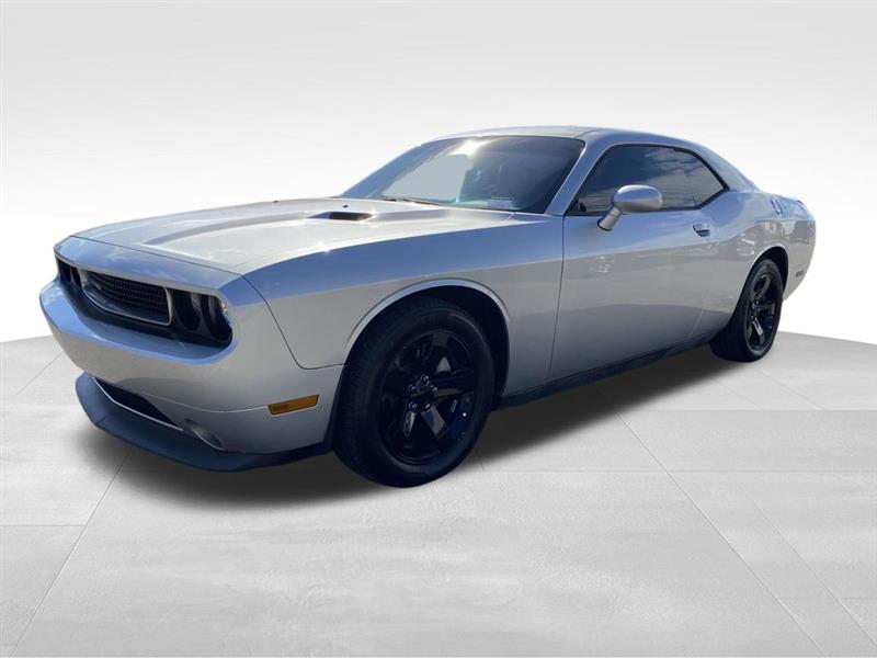 Dodge Challenger  2012