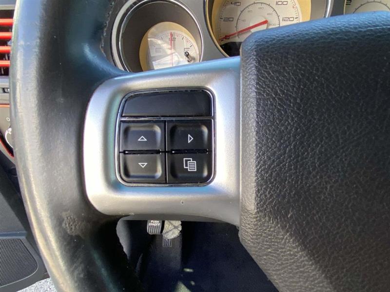 Dodge Challenger  2012