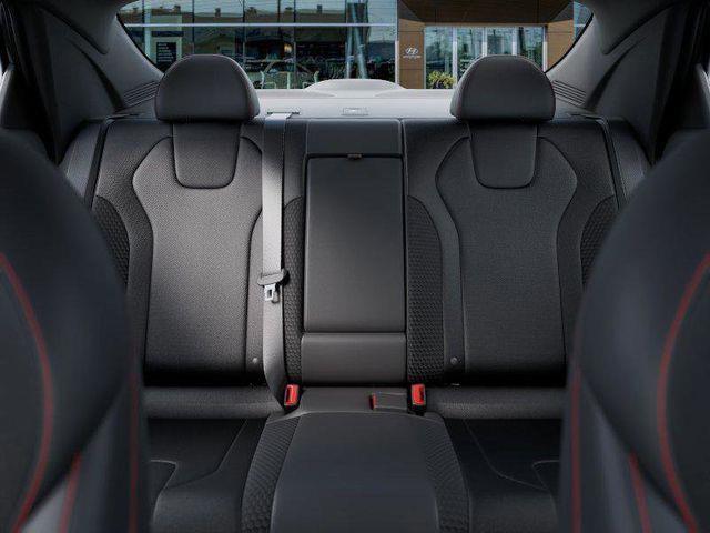 Hyundai Elantra  2026