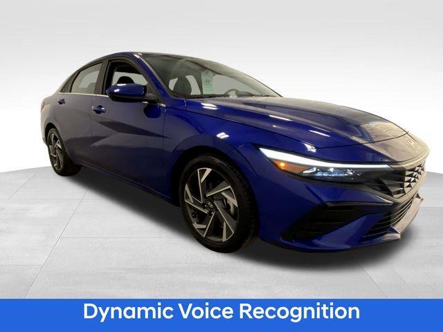 Hyundai Elantra  2024