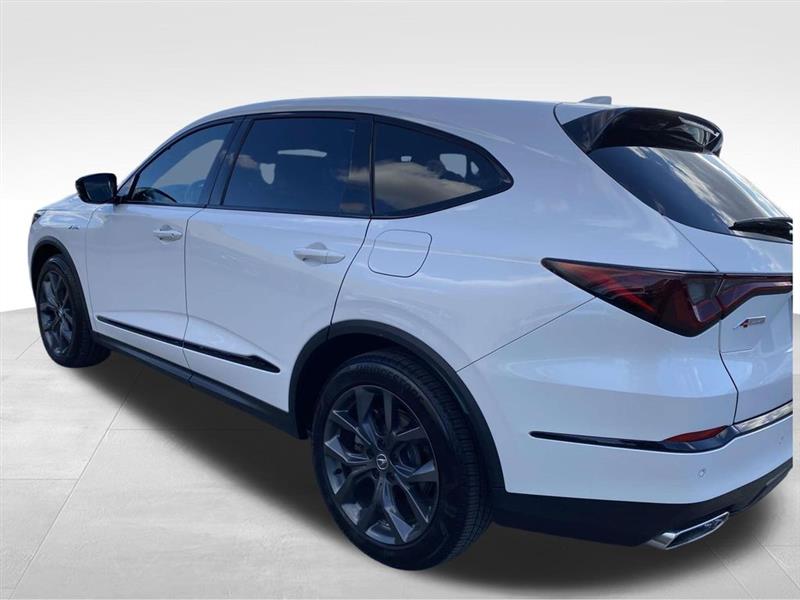 Acura MDX  2023