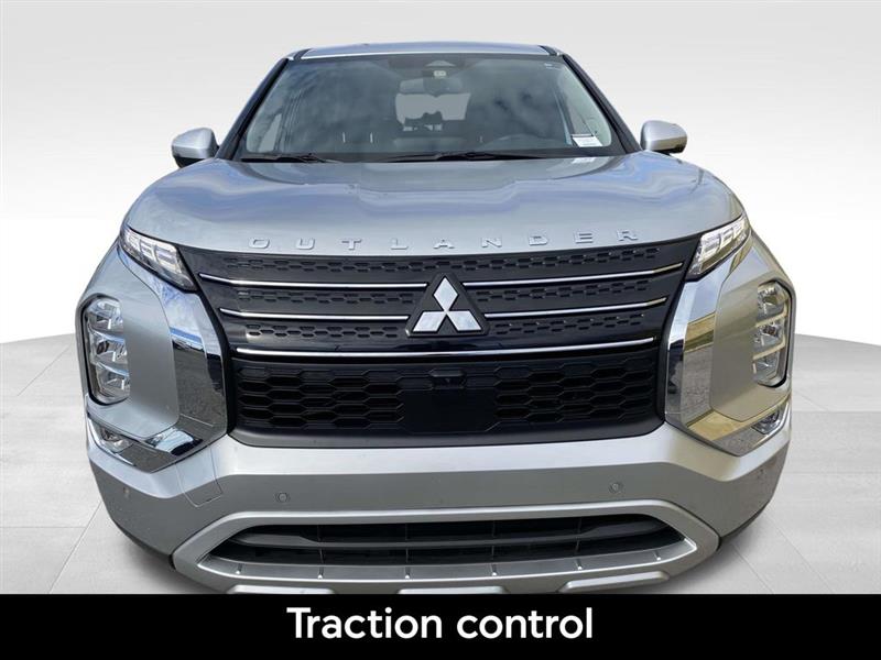 Mitsubishi Outlander  2023