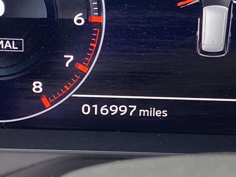 Mitsubishi Outlander  2023