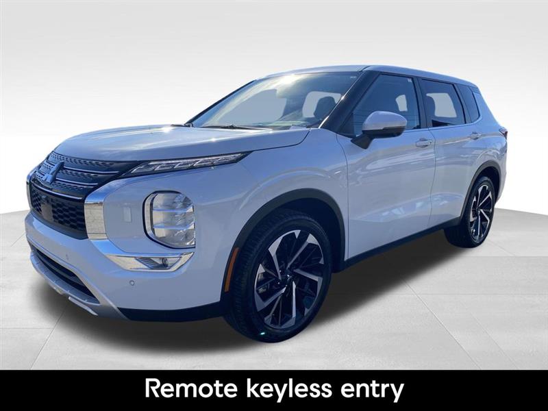 Mitsubishi Outlander  2024