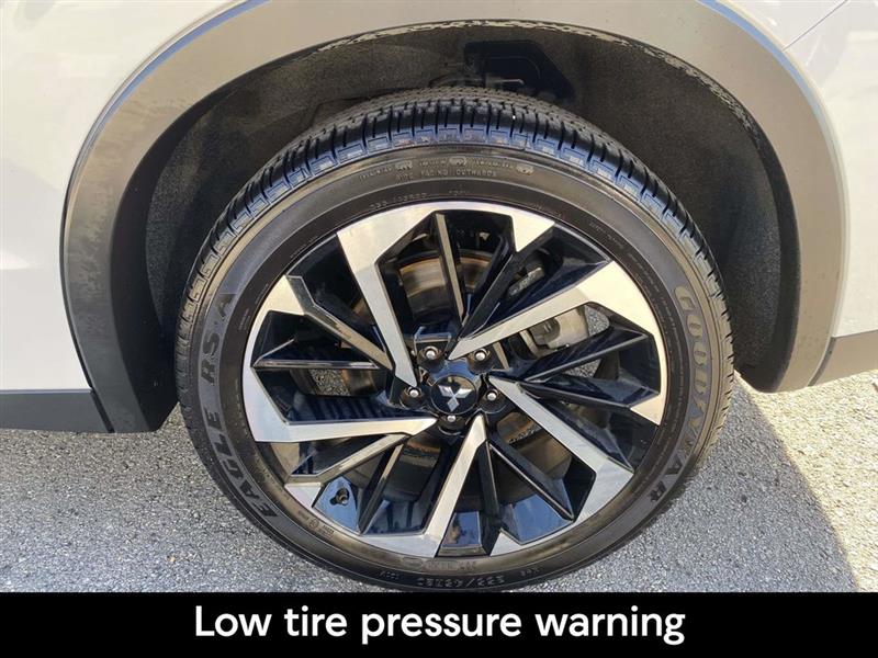 Mitsubishi Outlander  2024