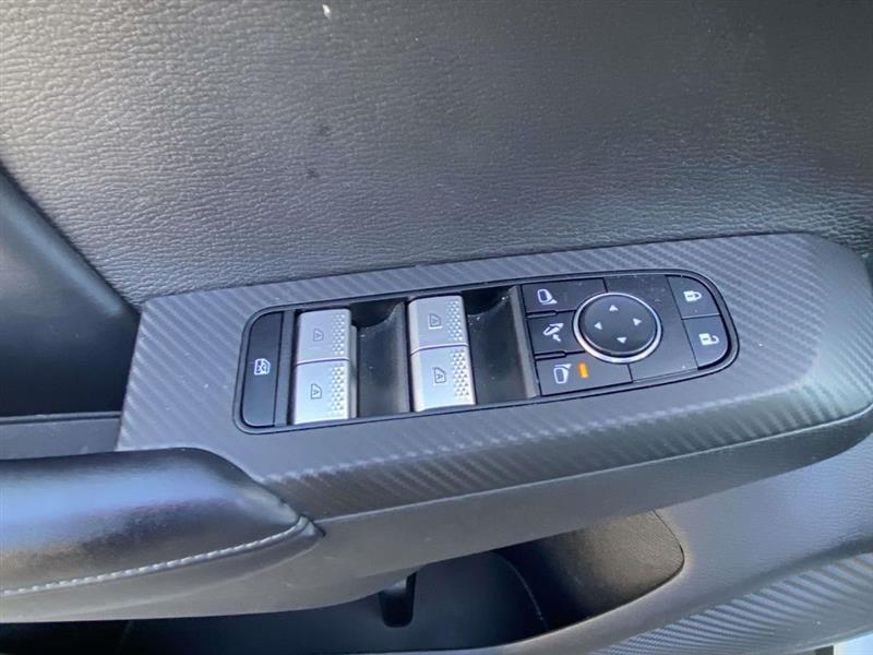 Mitsubishi Outlander  2024