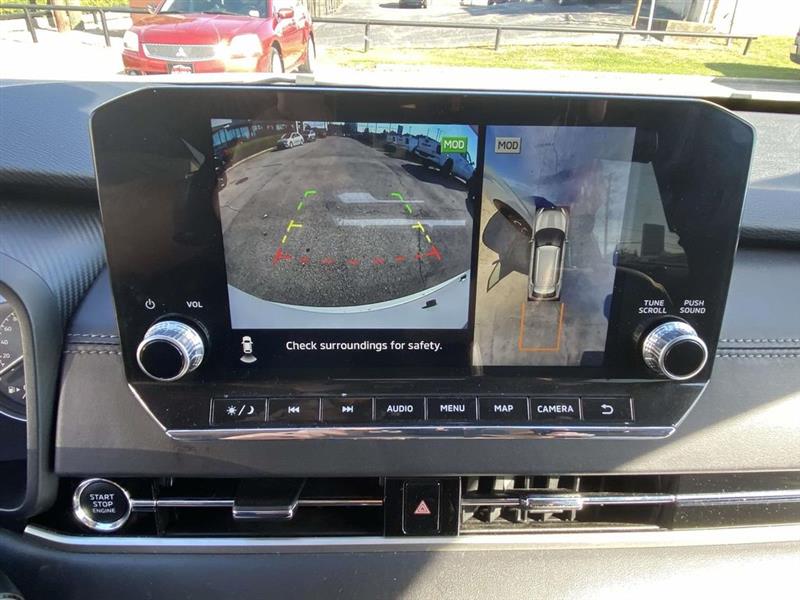 Mitsubishi Outlander  2024