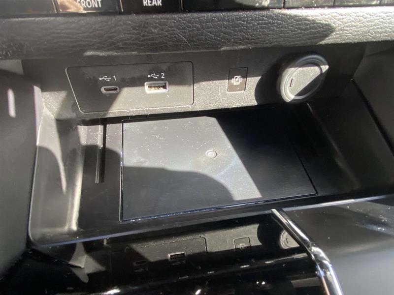 Mitsubishi Outlander  2024