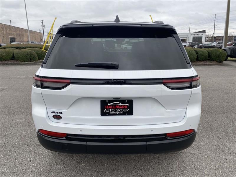 Jeep Grand Cherokee  2025