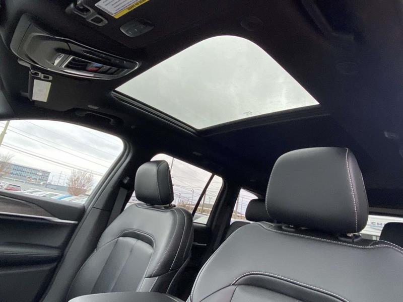 Jeep Grand Cherokee  2025