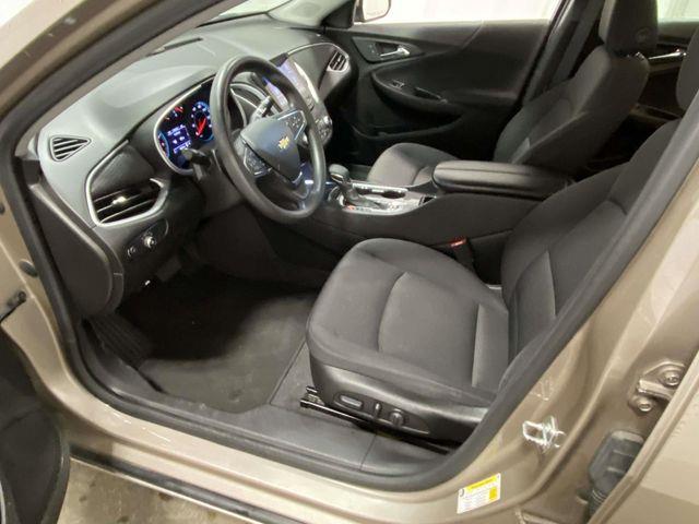 Chevrolet Malibu  2023