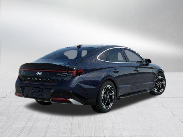 Hyundai Sonata  2026