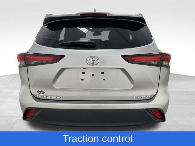 Toyota Highlander  2024