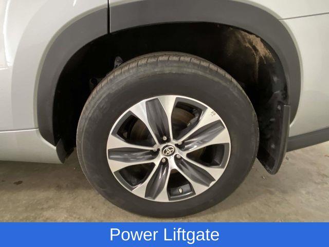 Toyota Highlander  2024