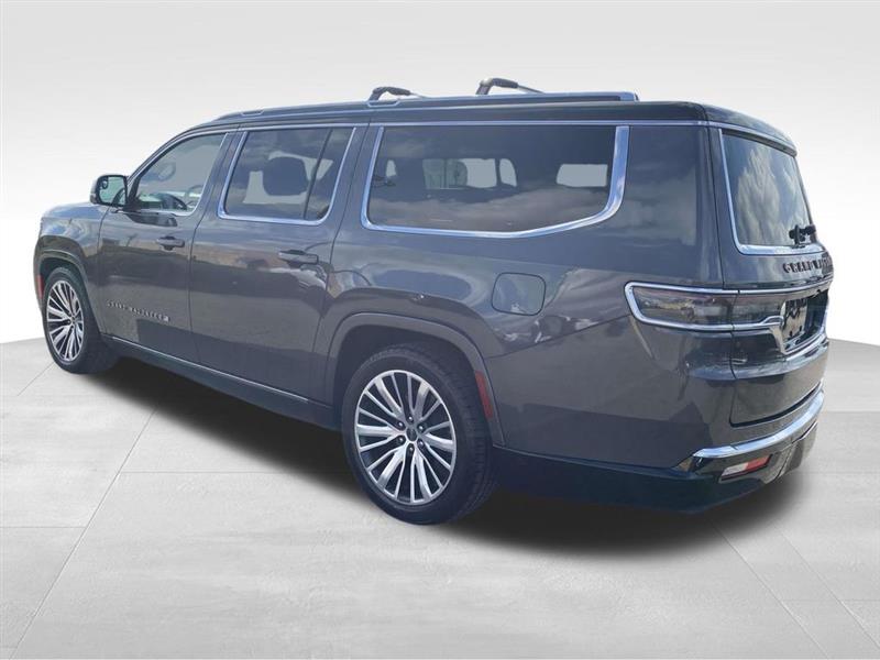Jeep Grand Wagoneer  2024