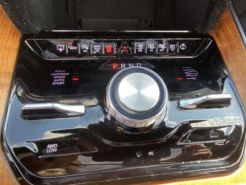 Jeep Grand Wagoneer  2024