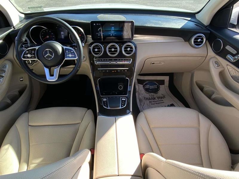 Mercedes-Benz GLC-Class  2021