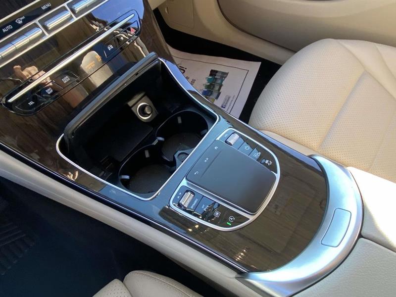 Mercedes-Benz GLC-Class  2021