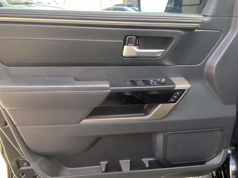 Toyota Sequoia  2024