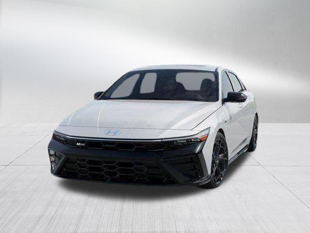 Hyundai Elantra  2026