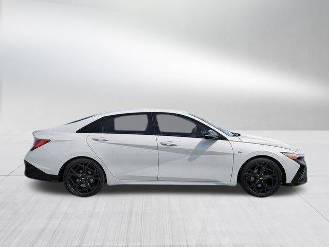 Hyundai Elantra  2026