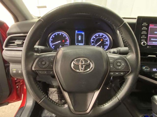 Toyota Camry  2023