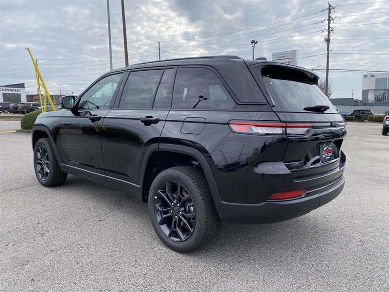 Jeep Grand Cherokee  2025