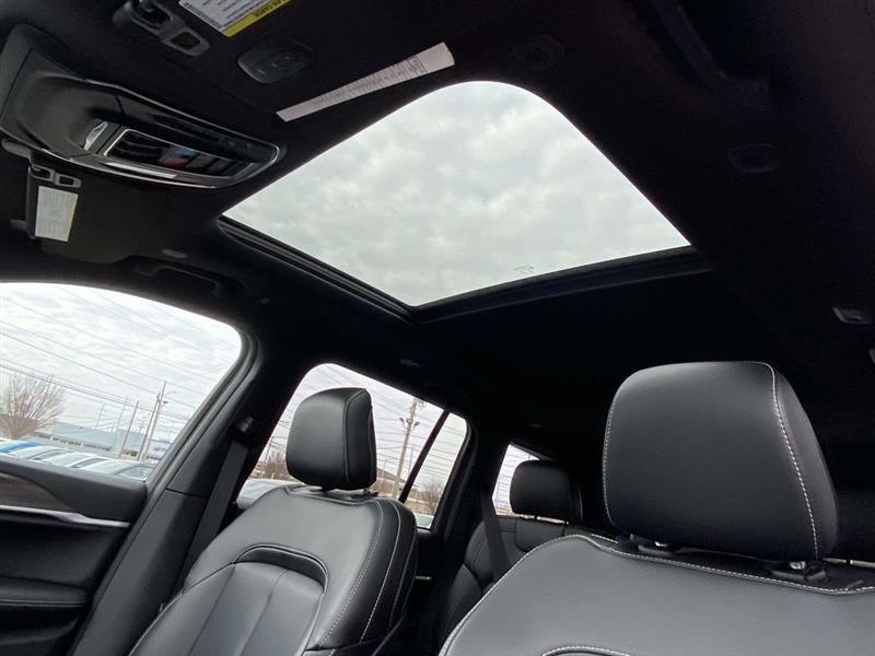 Jeep Grand Cherokee  2025