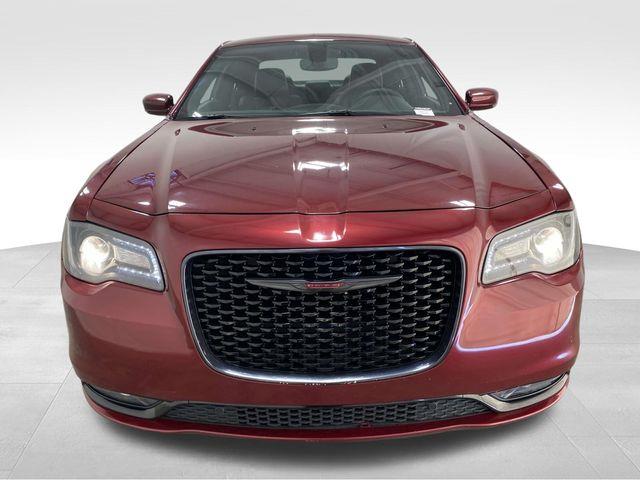 Chrysler 300  2023