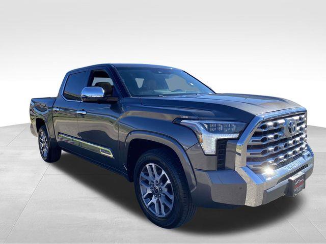 Toyota Tundra  2022