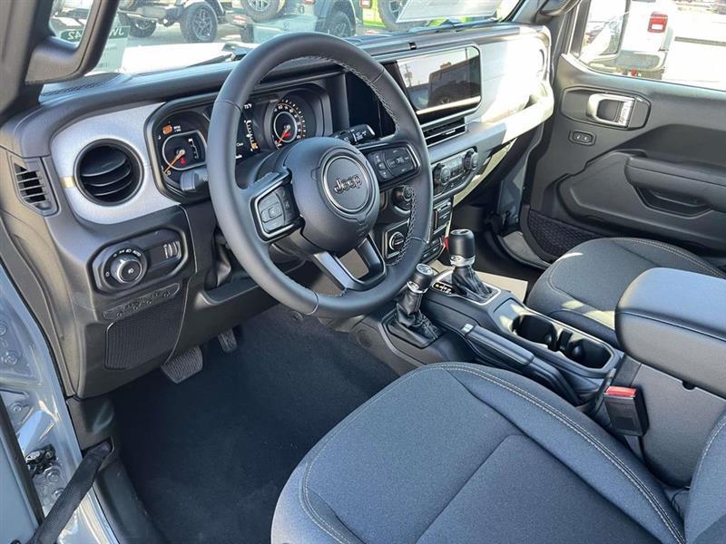 Jeep Wrangler  2026