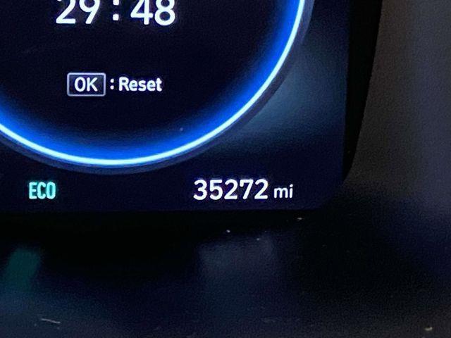 Hyundai Santa Fe Hybrid  2023