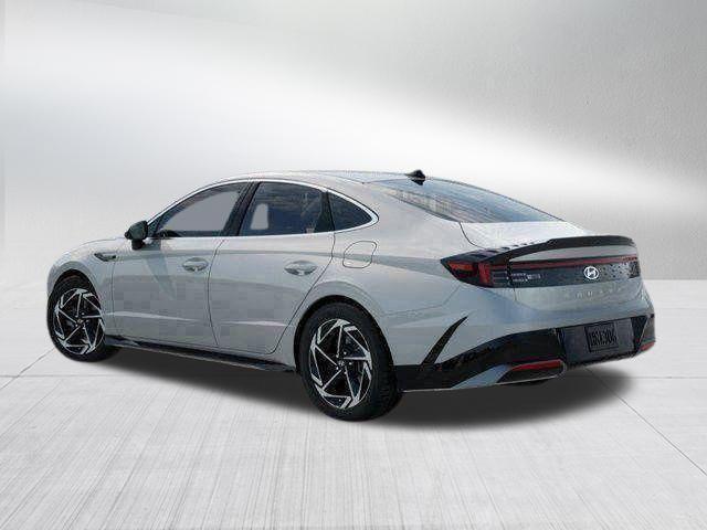 Hyundai Sonata  2026